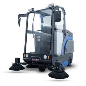 Balayeuse de voirie de rue à batterie SKM80E, 15.200 m²/h, 1.950 mm x 2.190 mm x 2.085 mm, wipeket